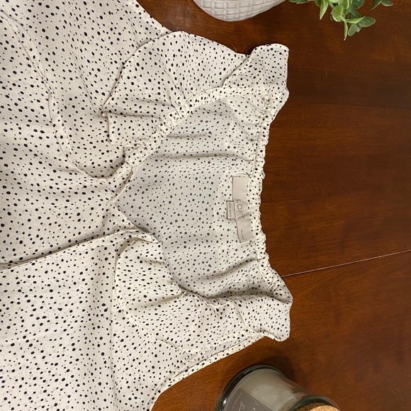 Ann Taylor LOFT cream polka dot blouse - Picture 3 of 3